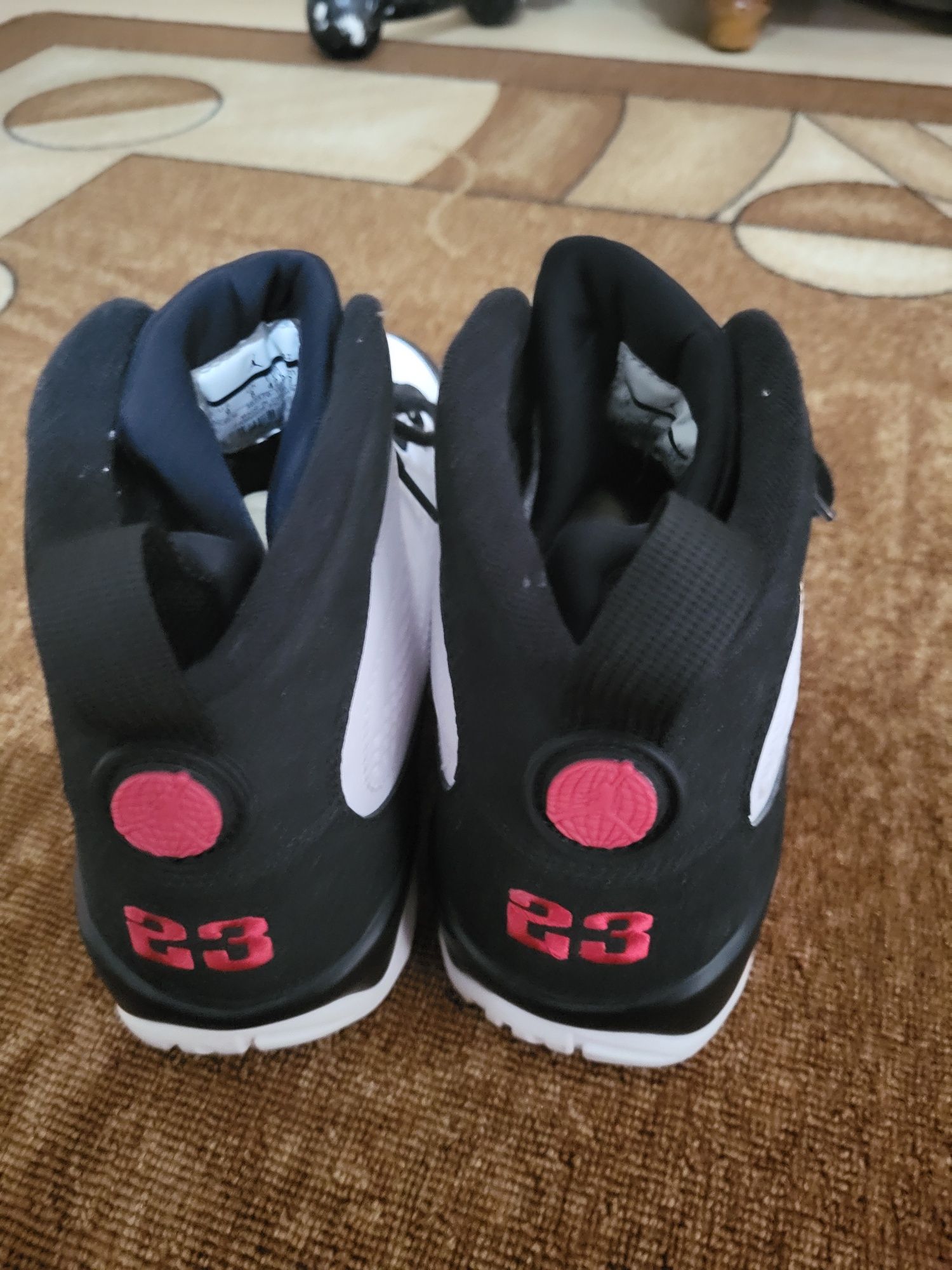 Air Jordan 9 Retro