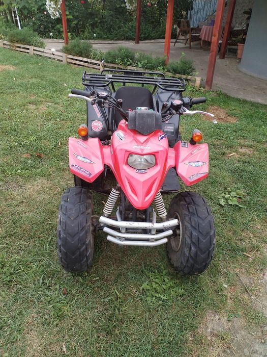 Vând ATV tgb honda