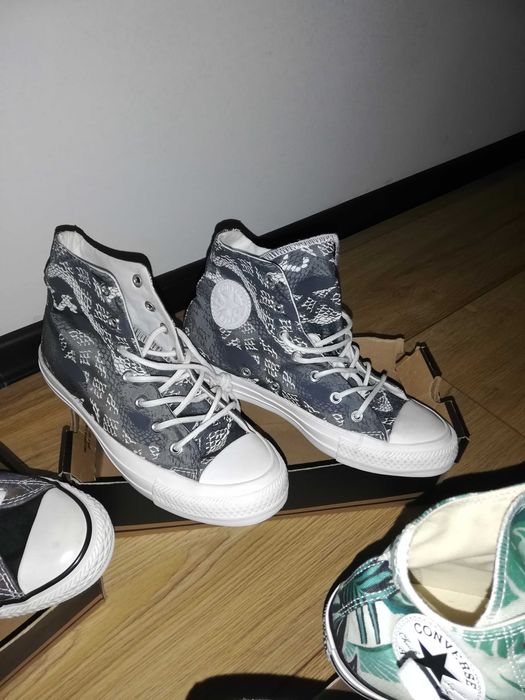 Детски маратонки Nike и Converse нови