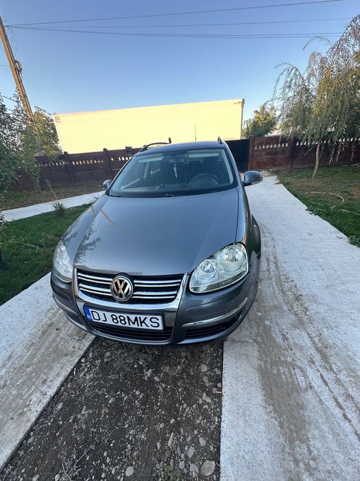 Volkswagen golf .