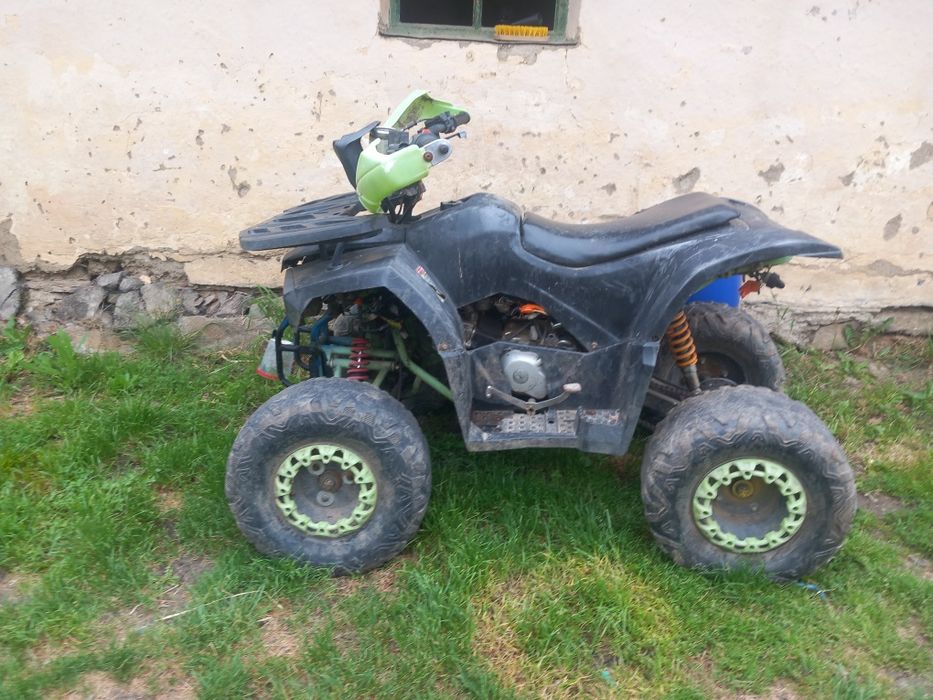 Atv-ul este de 125cc kxd