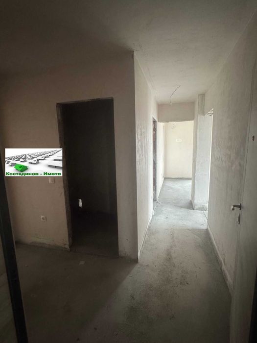 Продава се Тристаен апартамент в Пловдив, Кършияка - 121 кв.м за 1250 €/кв.м - Снимка #11