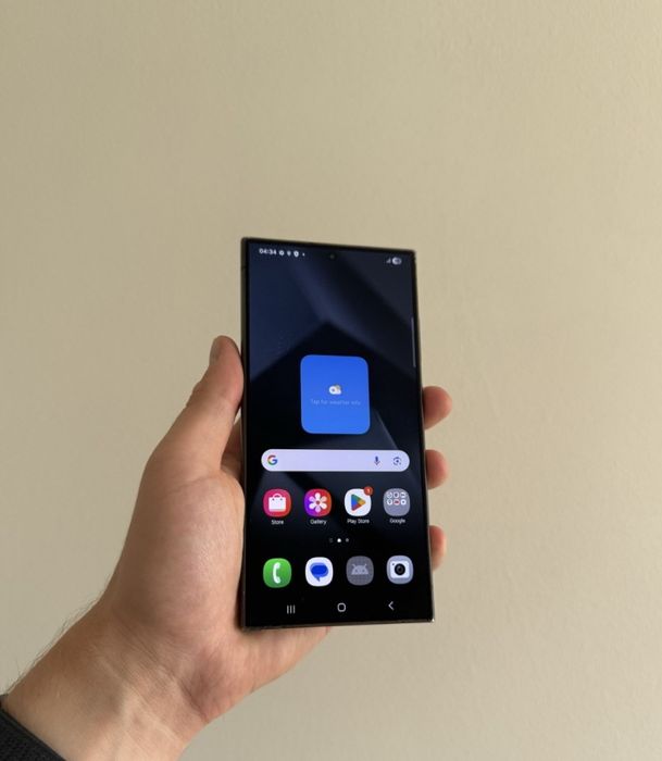 Vând Samsung s24 ultra original,   într-o stare impecabila