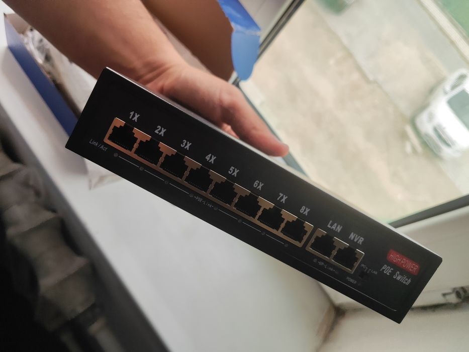 Продаетс свитч пое 8+2 LS-DS0802A-DP10