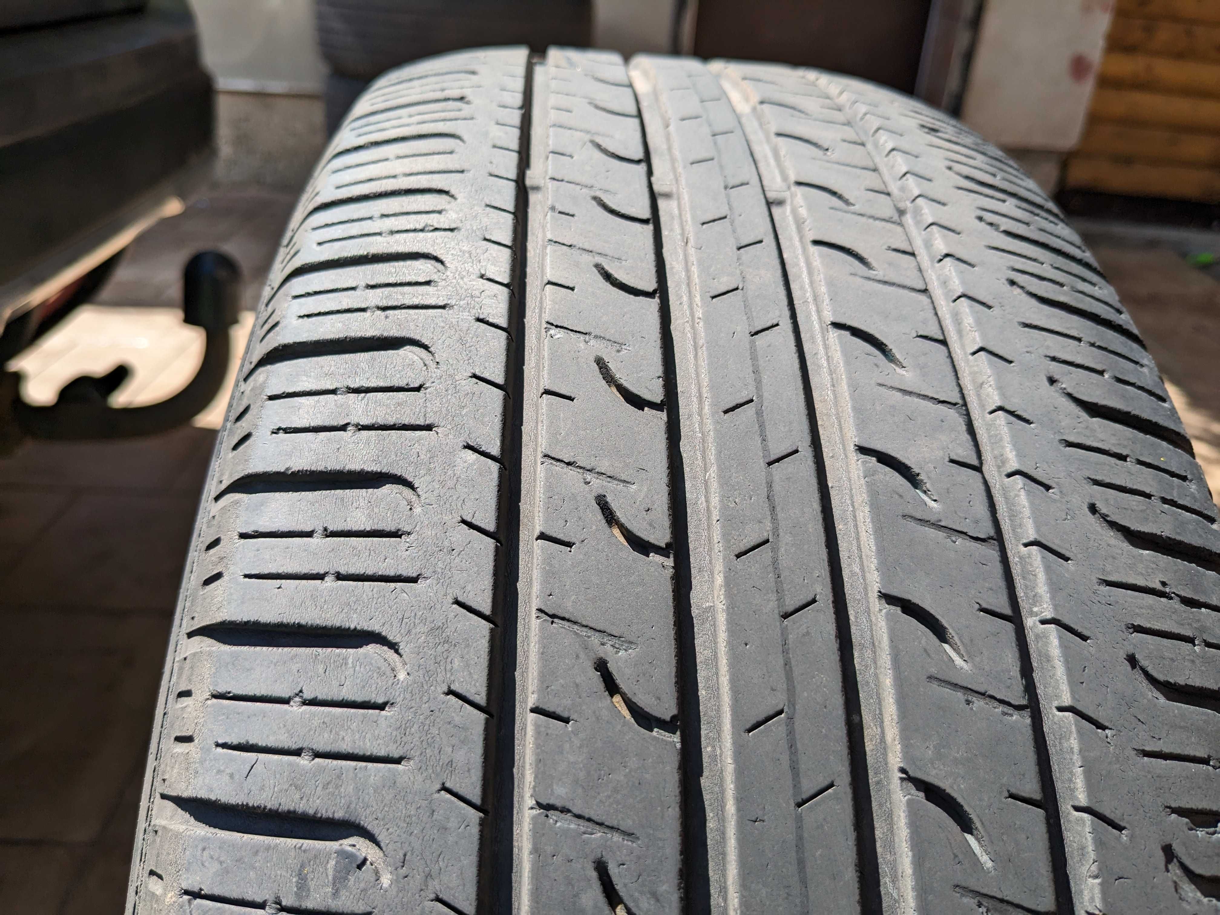 Goodyear 4x4 SUV 225/55/19 летни