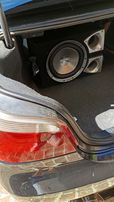 Statie subwoofer amplificator audio auto bass masina kit montaj activ