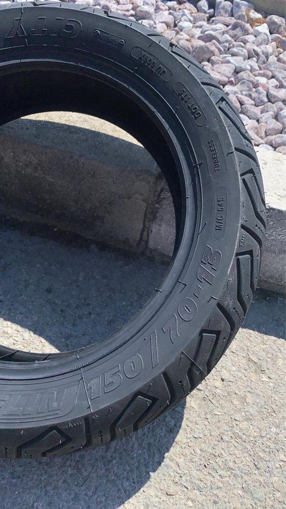 Нова гума Michelin City Grip 2 размер 150/70-13
