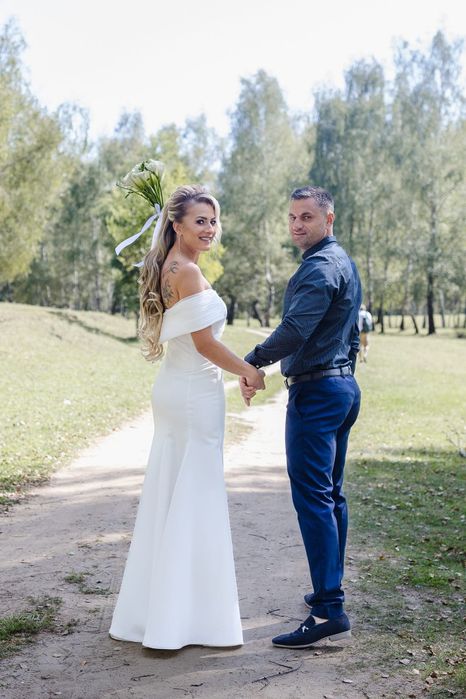 Vând Rochie Sirenă