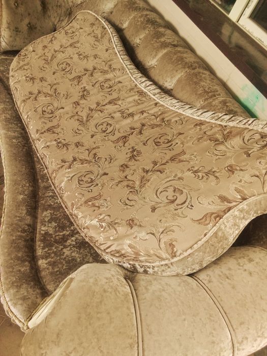 Продам диван с креслами не дорого