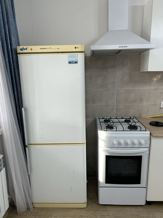 Холодильник LG б/у