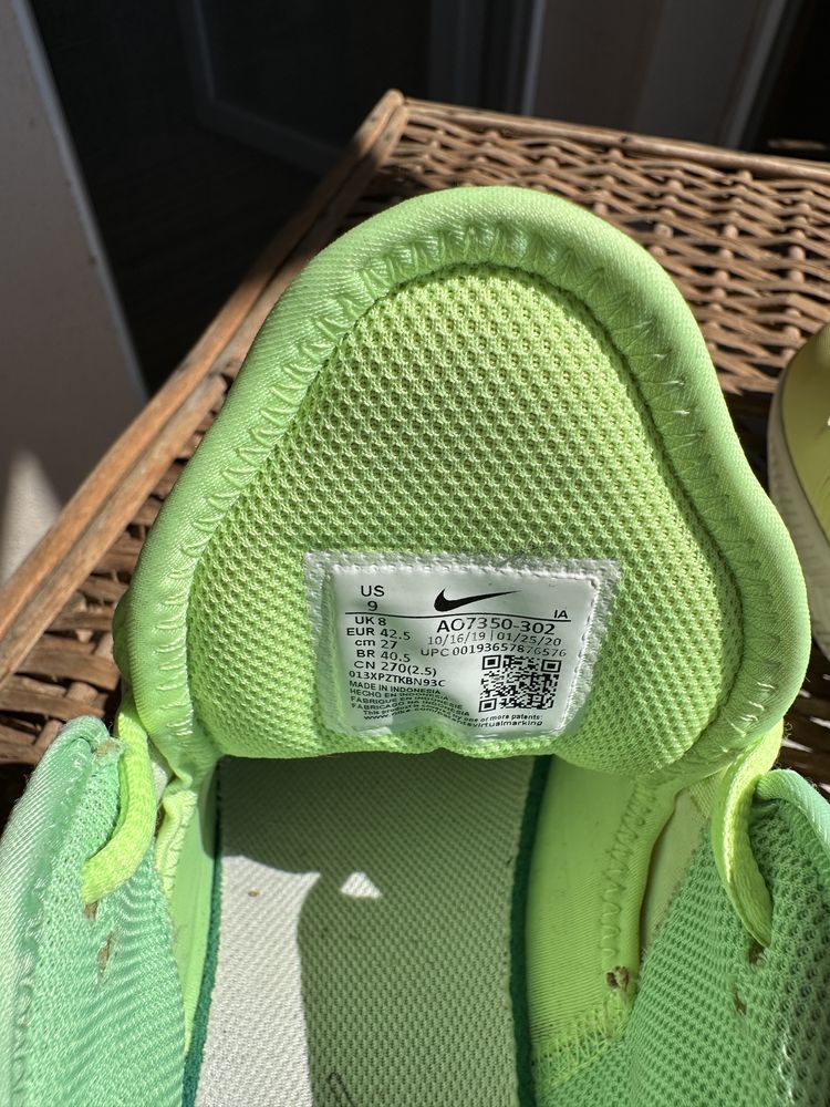 Оригинални маратонки NIKE AIR