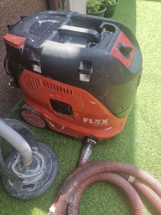 Aspirator și girafa slefuit pereți flex
