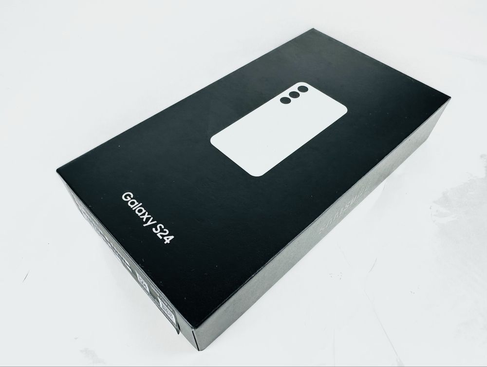 НОВ! Samsung Galaxy S24 5G 128GB Marble Gray 2г. Гаранция!