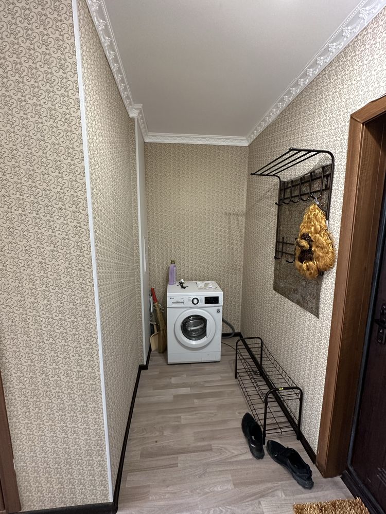 Продам 1-квартиру 1-85 этаж-4 один из последних построек.
