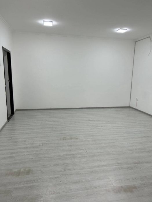 Аренда под Офис Ориентир Метро Новза 130м2 1800$ торг