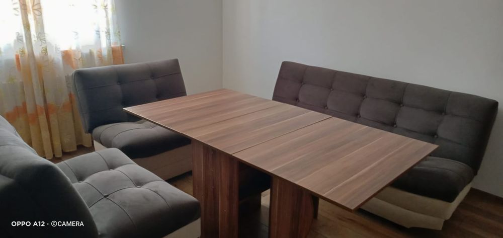 Диван раскладной с двумя креслами