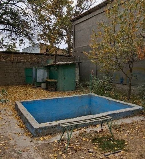 Продам участок 5.6 соток, Райцентр