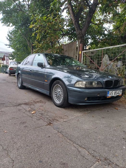 Vând masina bmw e39