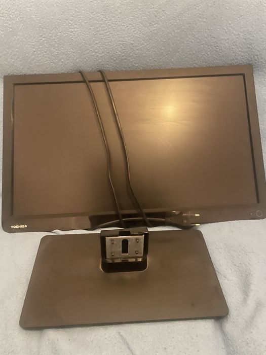 Телевизор Toshiba 22 инча