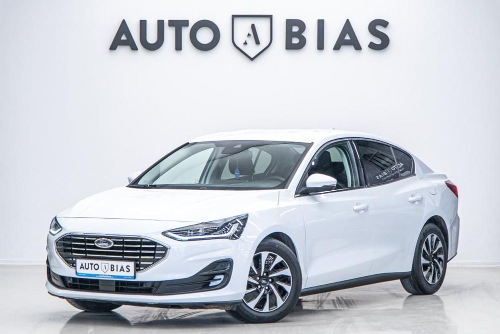 Ford Focus Led/CarPlay/Front Assist/Navi/TVA/Lane Assist/Leasing-Rate FARA AVANS
