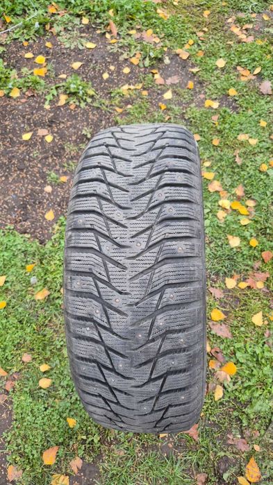 Продам комплект резины в хорошем состоянии 215/55 R18 (2 года)