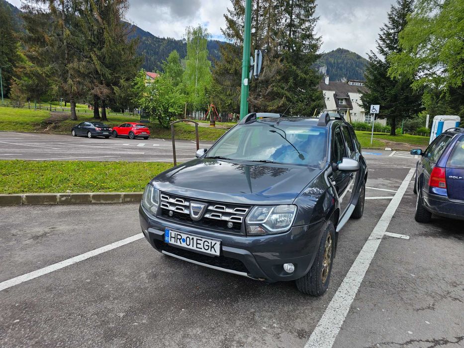 Vand dacia duster, fabricat in 2015 4x4