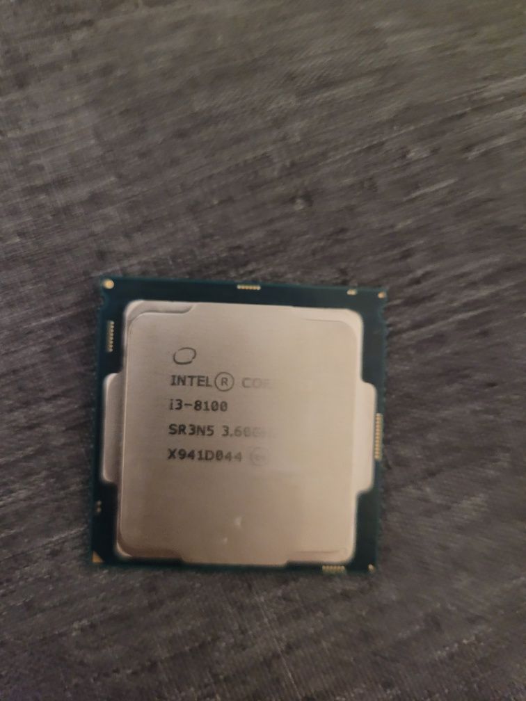 Intel core i-3 8100