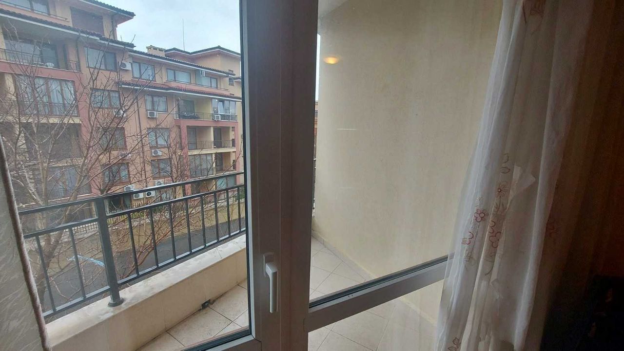 Продава се Двустаен апартамент в Свети Влас - 72 кв.м за 806 €/кв.м - Снимка #8