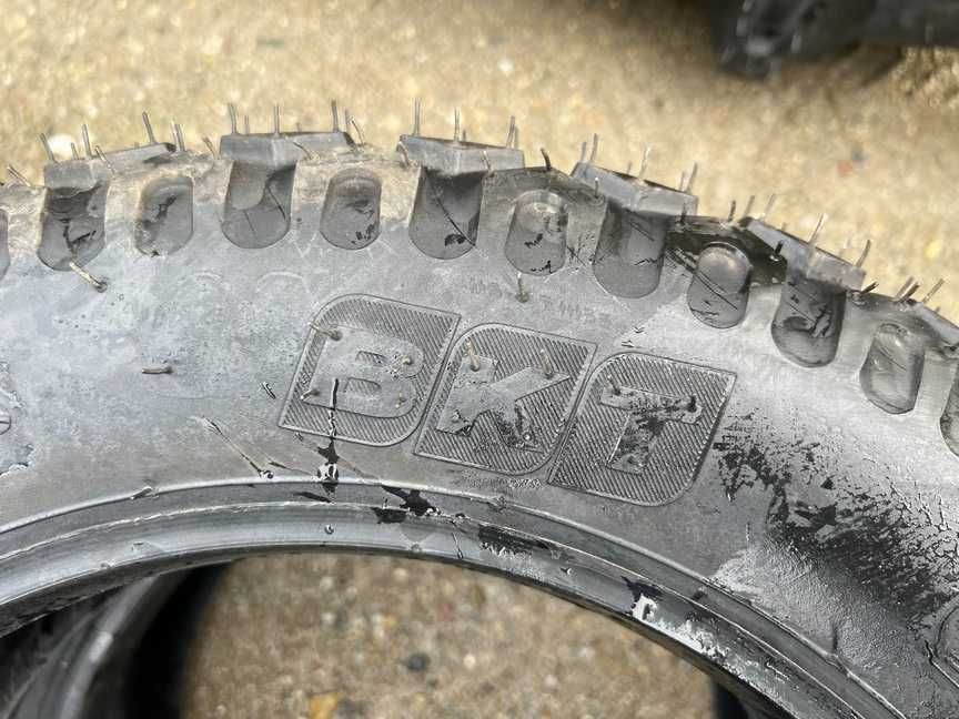 Cauciucuri noi 200/60-14.5 cu 14 pliuri pentru tractor fata marca BKT
