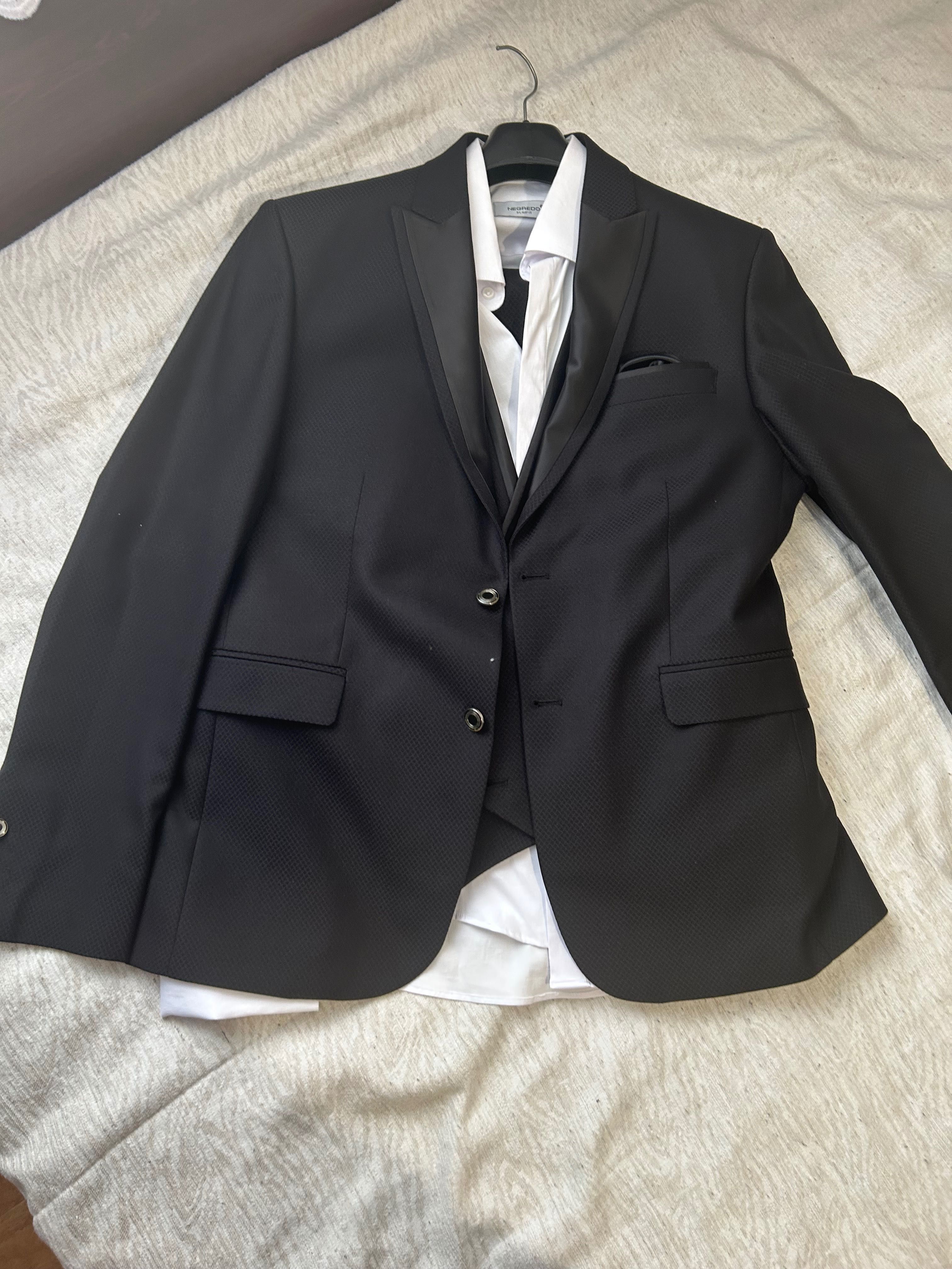 Мъжки костюм Vikonte size52
