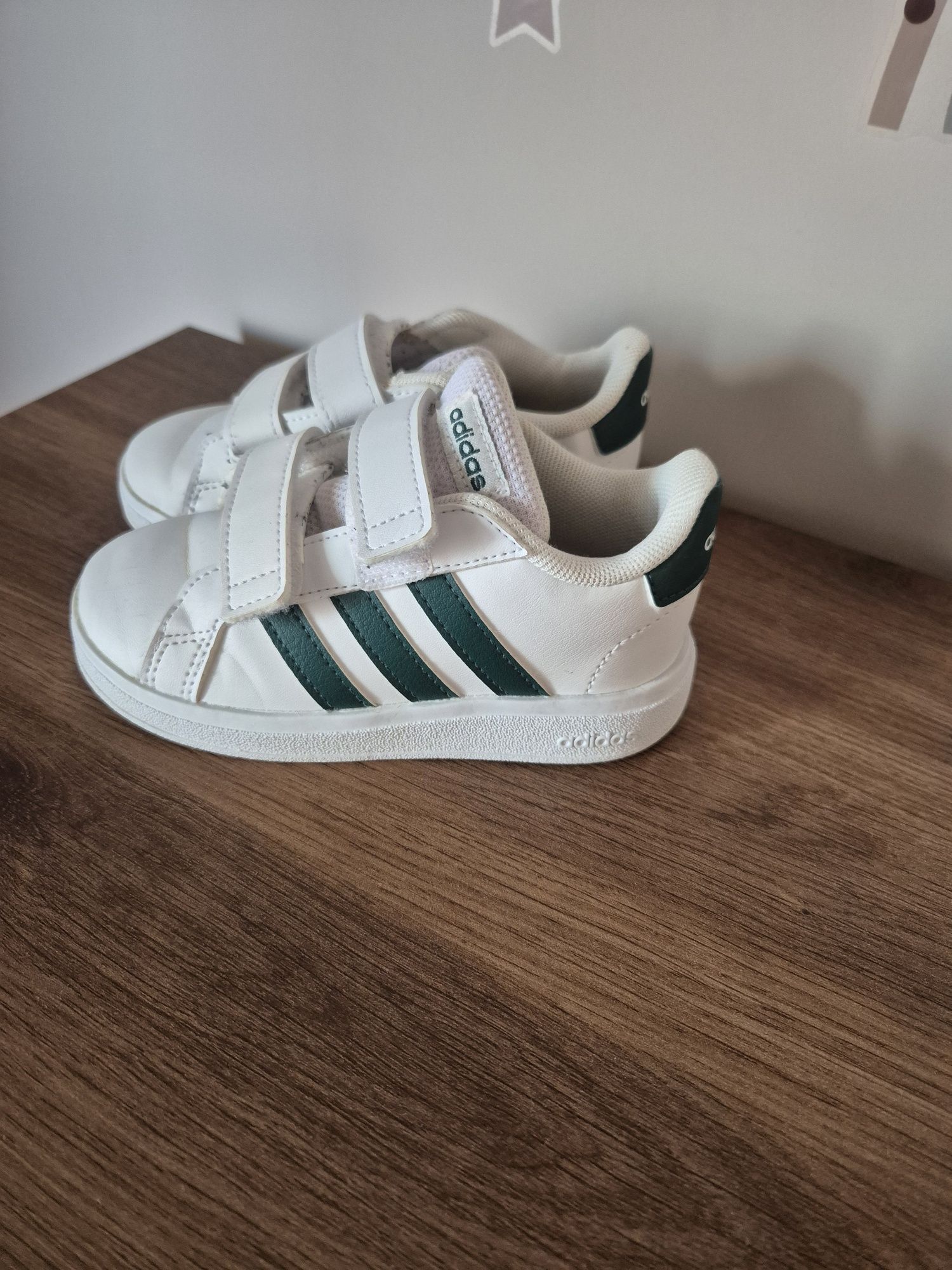 Маратонки adidas