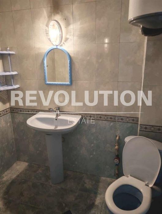 Дава се под наем Двустаен апартамент в Варна, Зимно кино Тракия - 48 кв.м за 475 € - Снимка #4