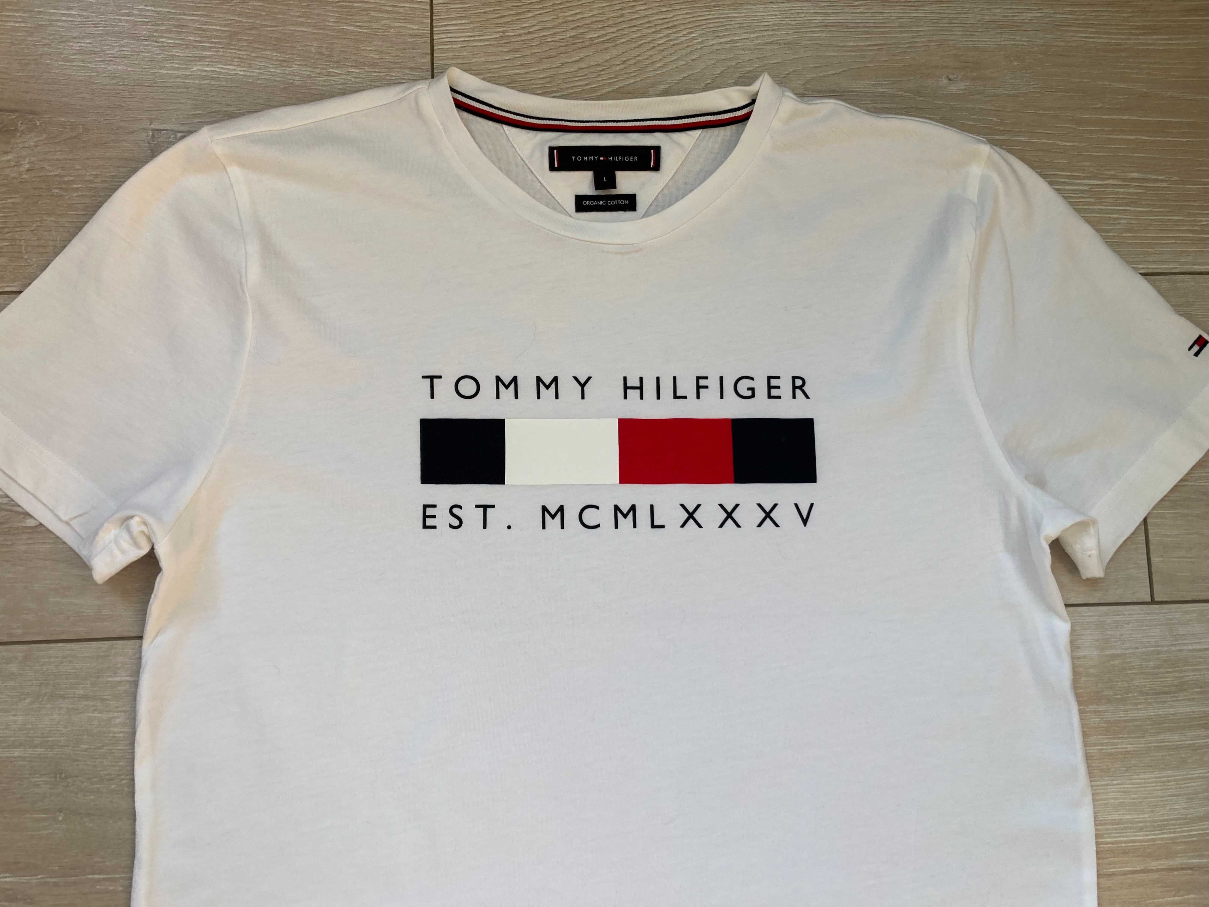 Tommy Hilfiger бяла мъжка тениска от органичен памук размер L