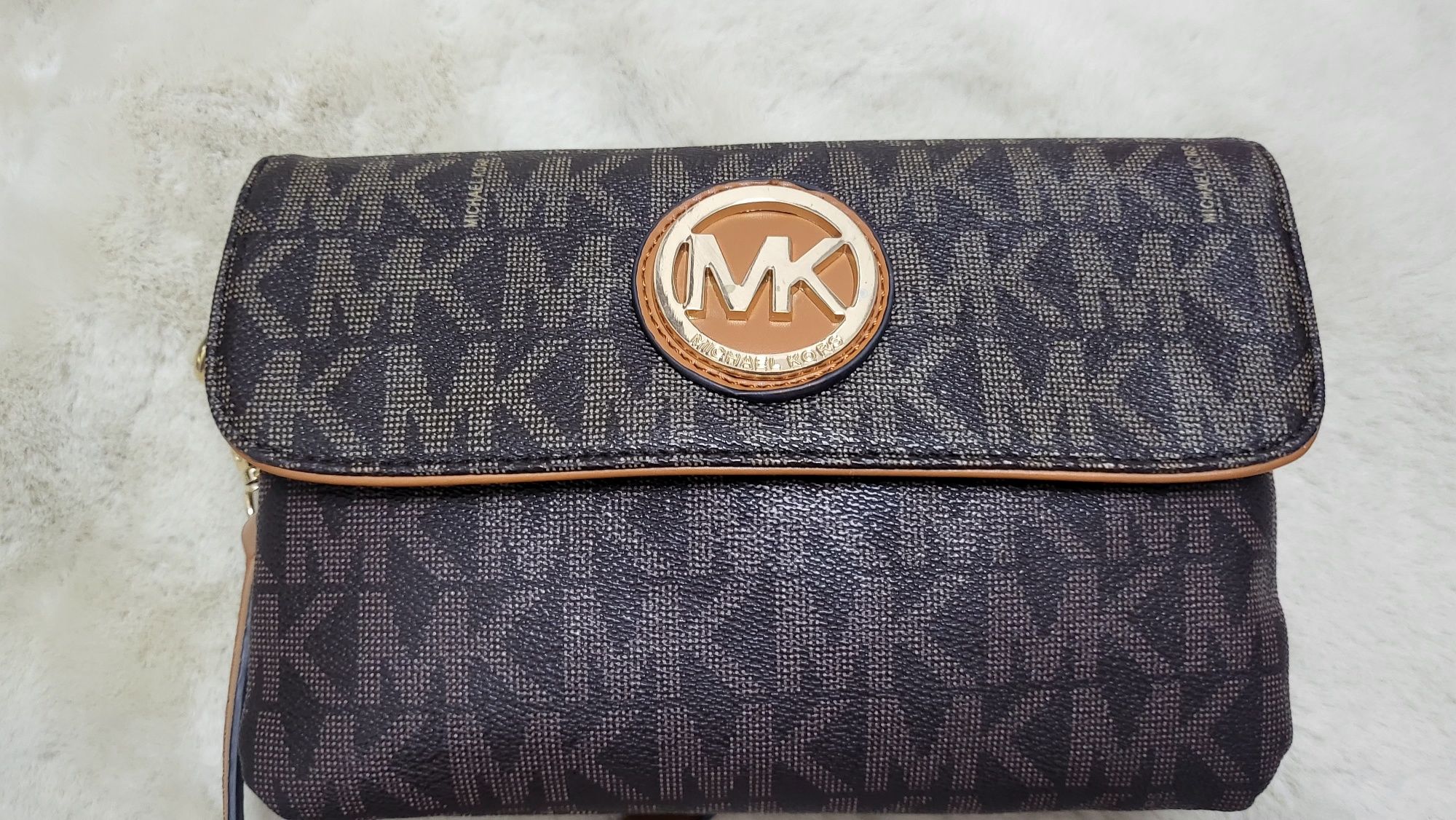 Michael kors дамска чанта