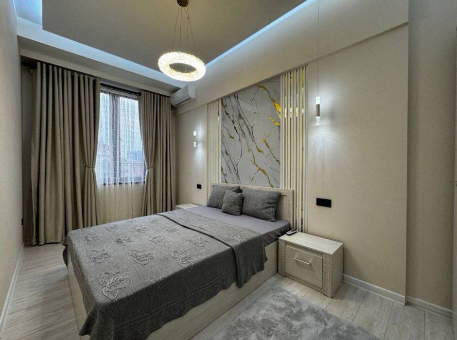 Продается 2/7/10 квартира в ЖК Poytaht Gavhari, Ц2, Юнусабад