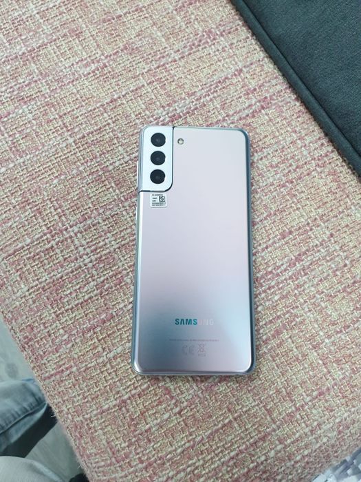 Vând samsung s21 plus 5g
