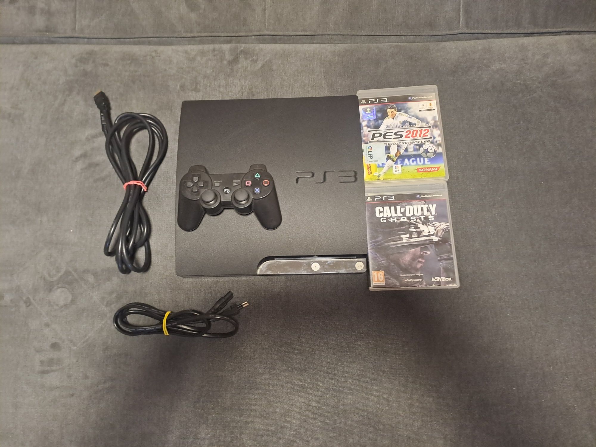 Продавам ps3 500g