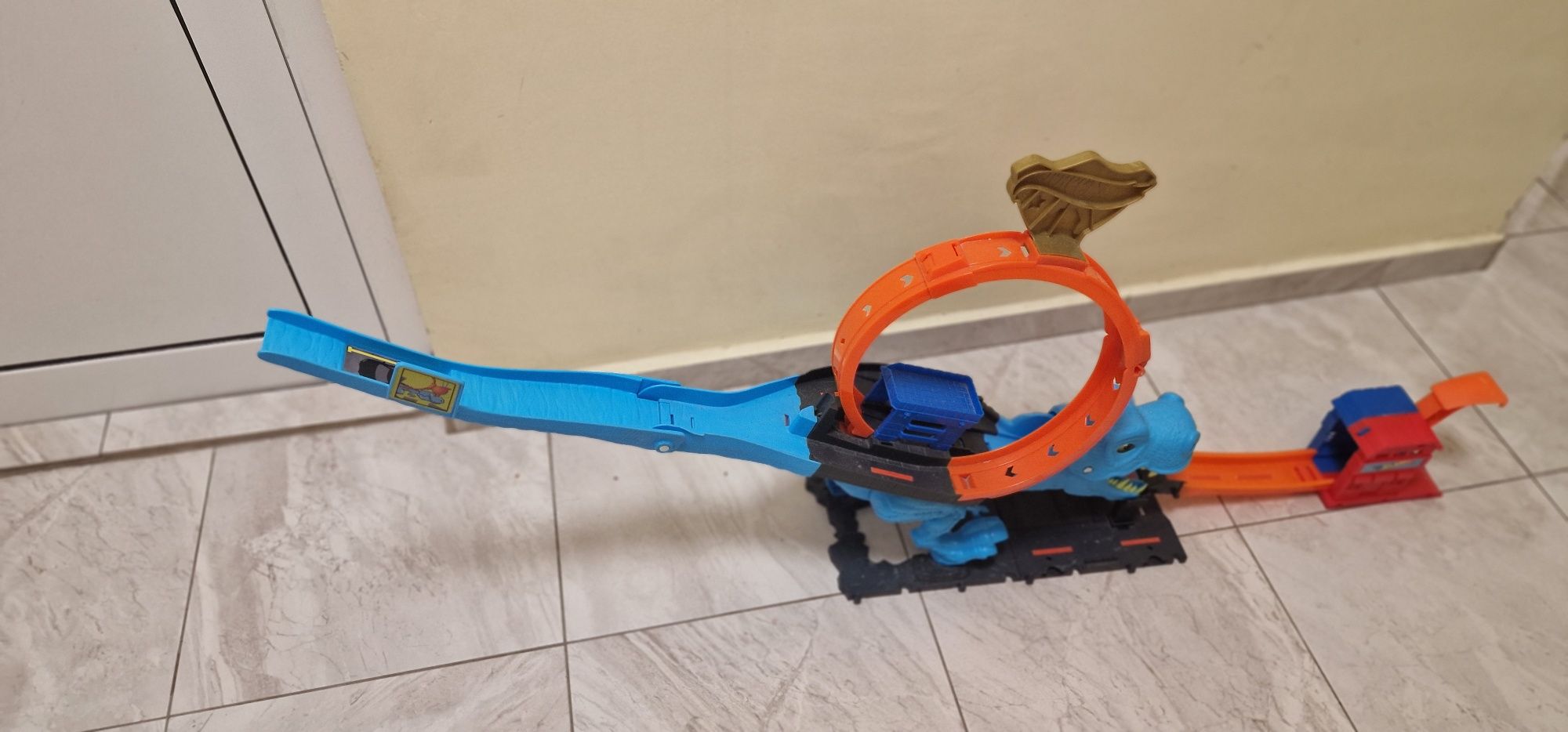 Писта Hot Wheels