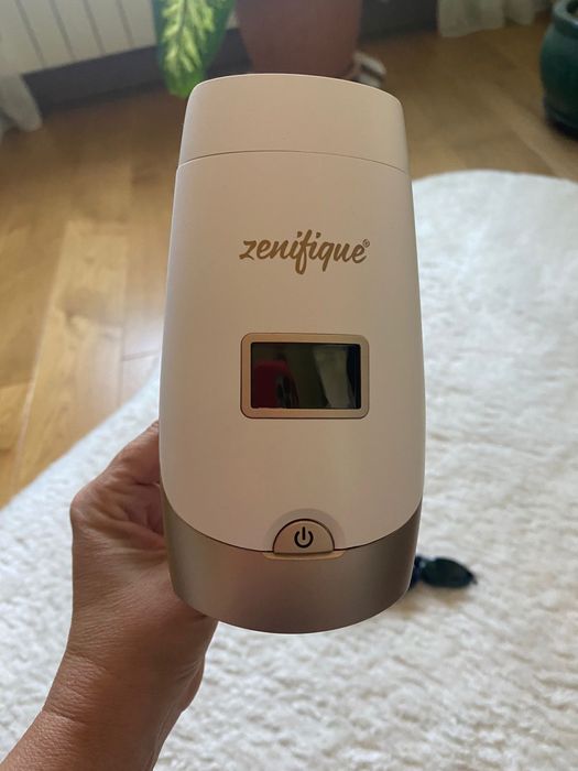 Vând aparat epilat definitiv Zenifique