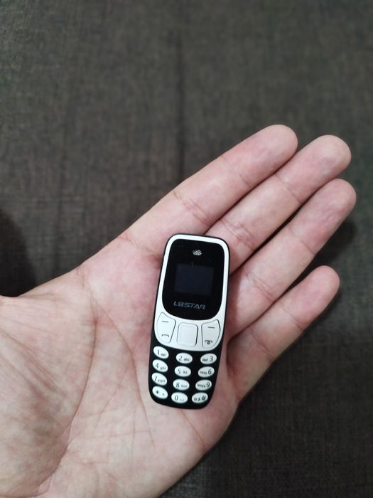 Vând telefon Super mini dual sim