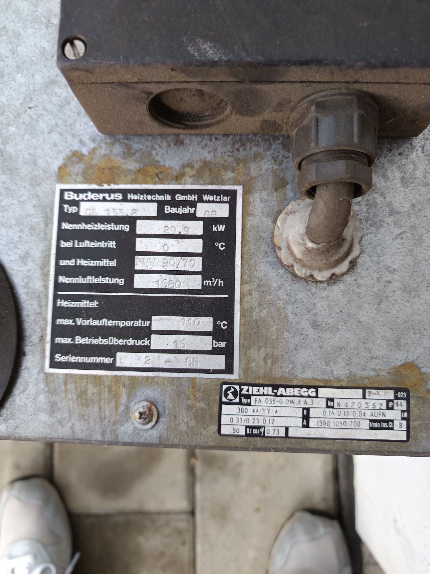 Ventilator Aeroterma pe apa Kapmann industrial , încălzire hală seră