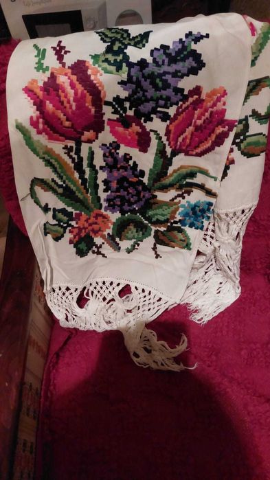 farfurii pictate  si stergare vechi