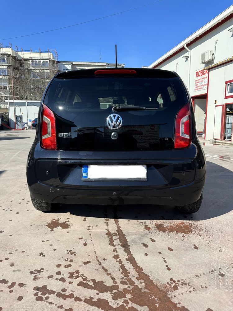 Volkswagen UP! 2015