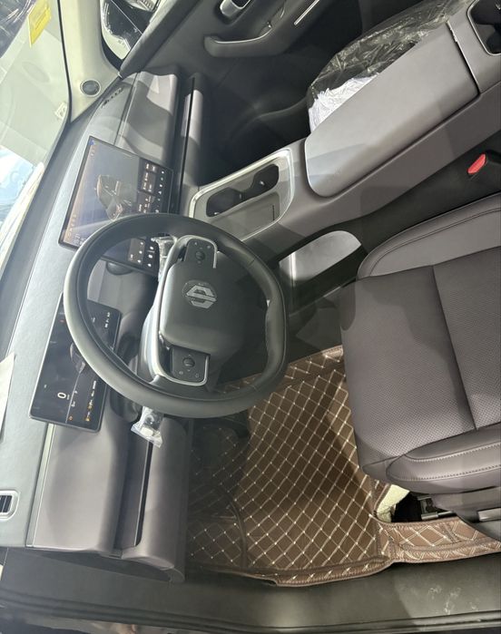 Leapmotor C16 280  restyling hybrid