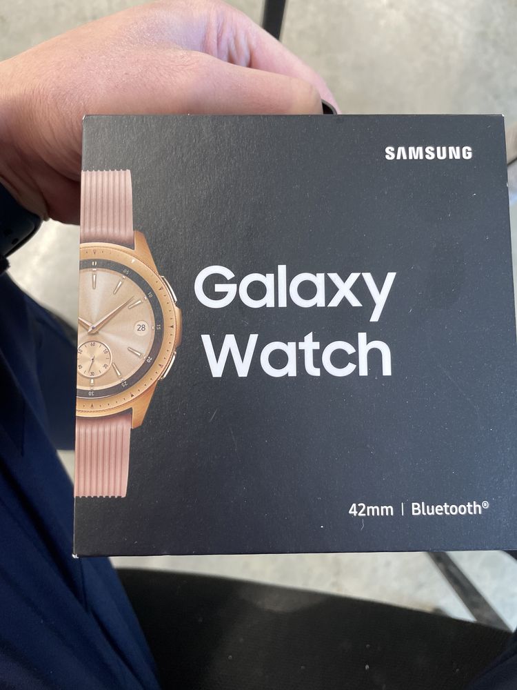 Samsung galaxy watch rose gold