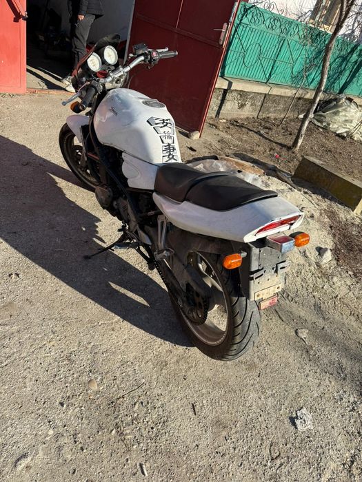 Suzuki Bandit 400