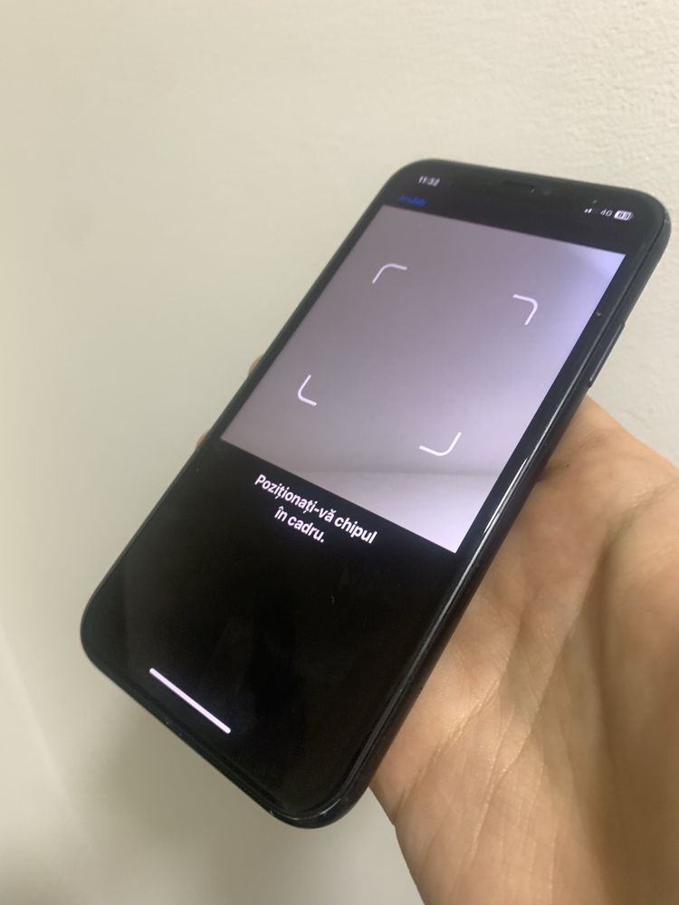 iPhone XR Negru 64gb