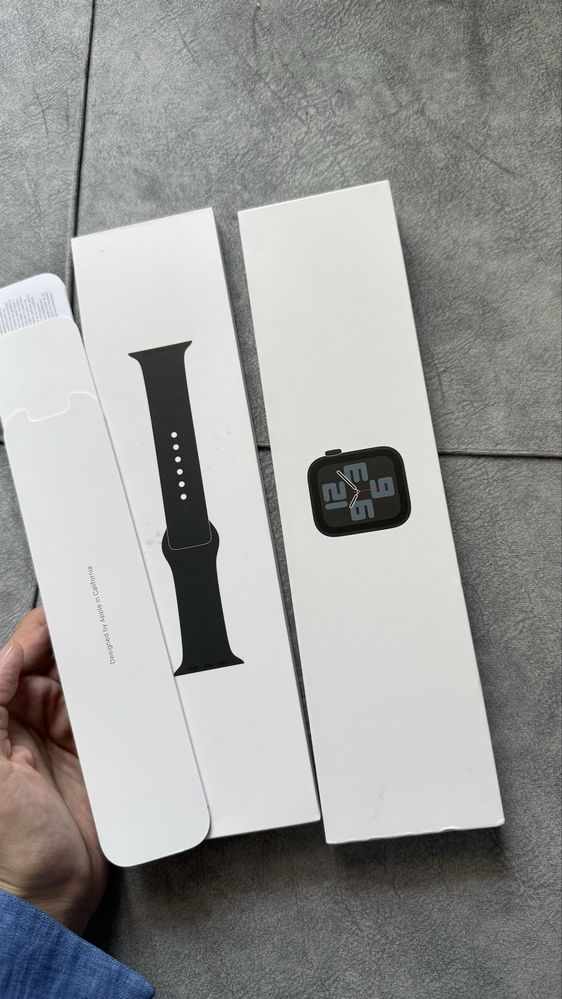 Apple Watch SE (2nd Gen)
