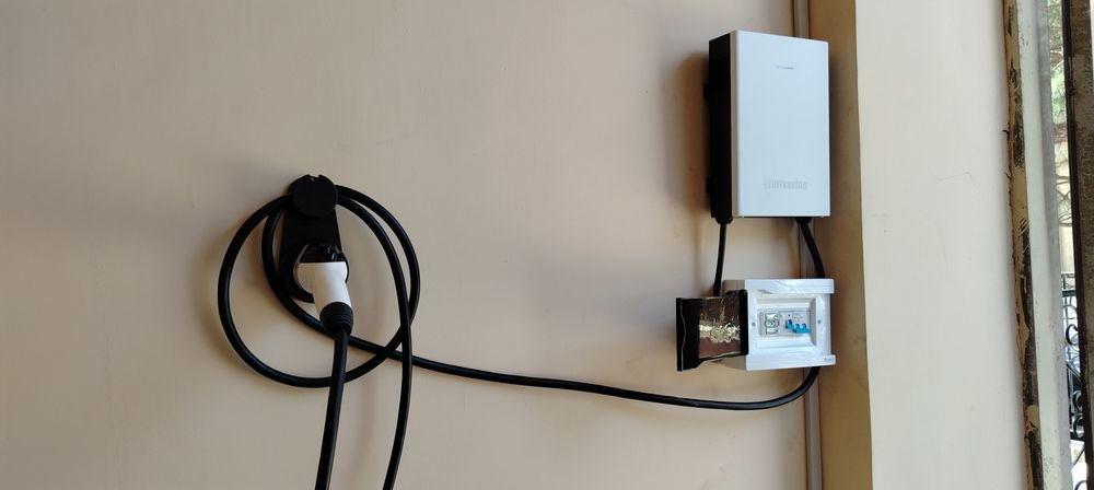 Установка зарядное устройство для Электромобилей.
7квт зарядка установ