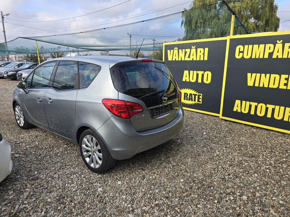 Opel Metiva 1.7 D cutie automata fab 2012 E5 Navigatie,piele, Senzori